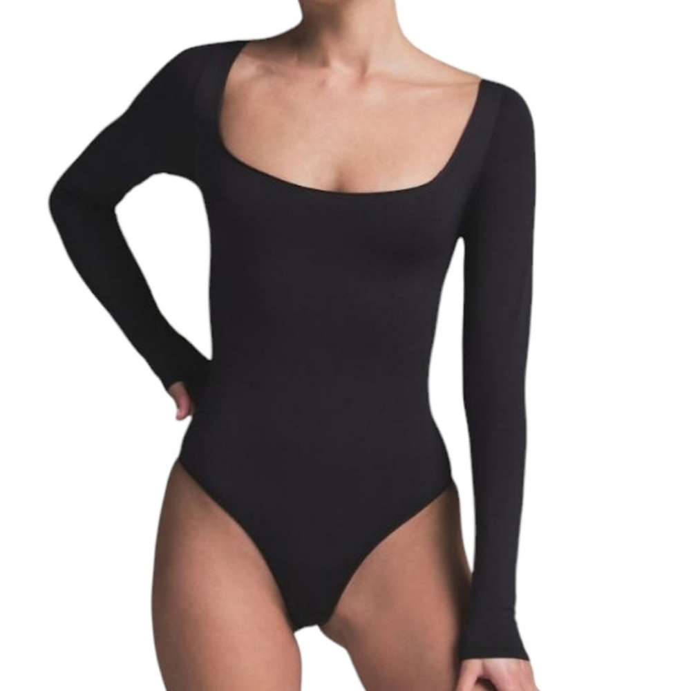 SKIMS Essential Scoop Neck Bodysuit